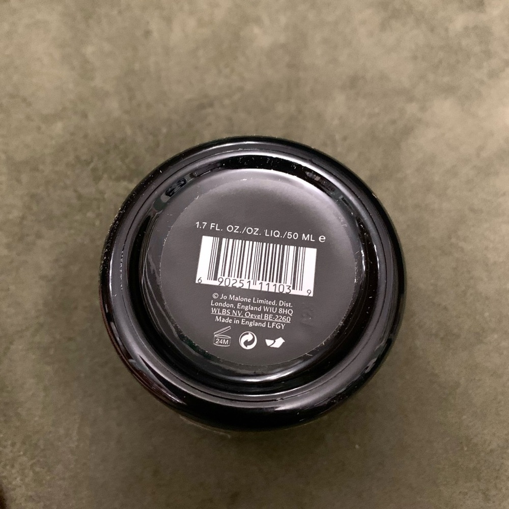 New Jo Malone Myrrh & Tonka Body Crème Creme  1.7 Oz. - Picture 2 of 3